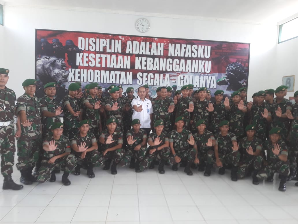Penyuluhan Narkoba dan Tes Urine di Batalyon Infanteri 320/ Badak Putih Penyuluhan Narkoba dan Tes Urine di Batalyon Infanteri 320/ Badak Putih