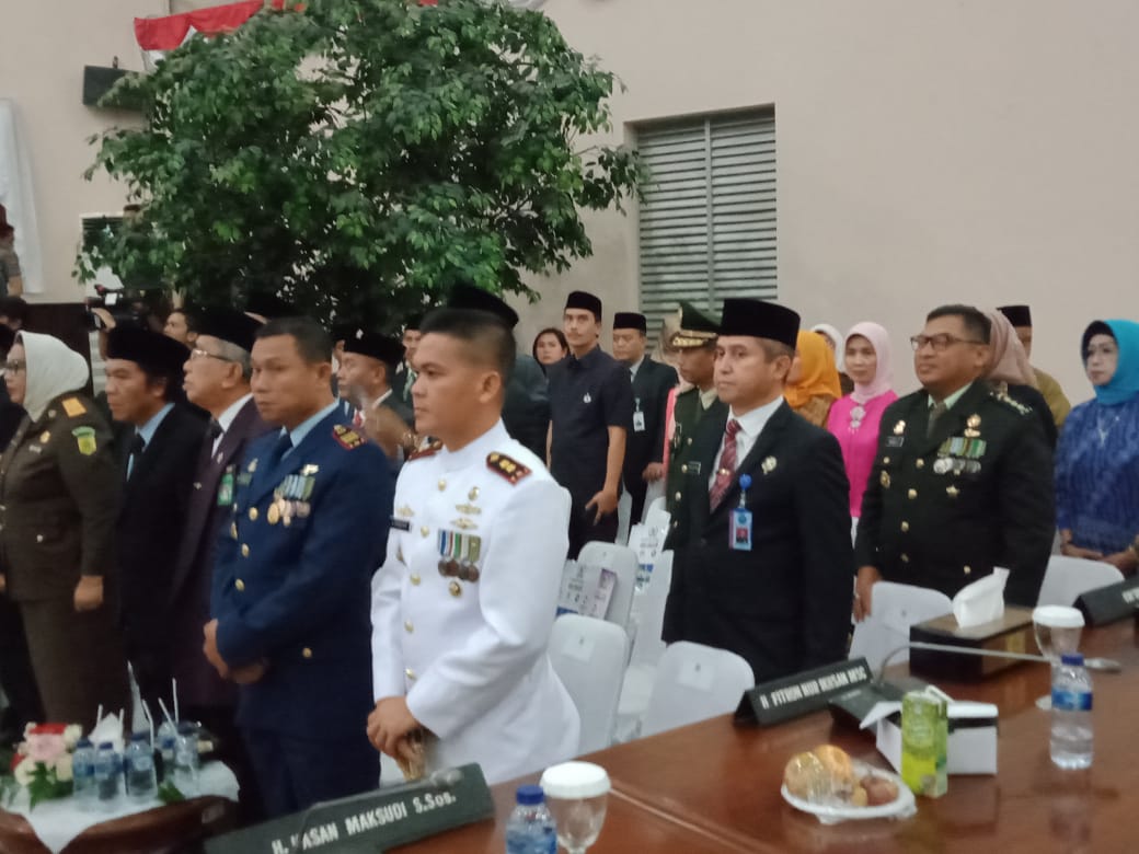 Rapat Paripurna Istimewa Pengucapan Sumpah/Janji Anggota DPRD Provinsi Banten Periode 2019 - 2024 Hasil Pemilihan Umum Tahun 2019