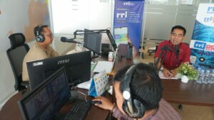 Podcast “Generasi Bersinar” bersama RRI dan Kepala BNN Provinsi Banten Brigjen. Pol. Drs. Rohmad Nursahid, M.Si. Podcast “Generasi Bersinar” bersama RRI dan Kepala BNN Provinsi Banten Brigjen. Pol. Drs. Rohmad Nursahid, M.Si.