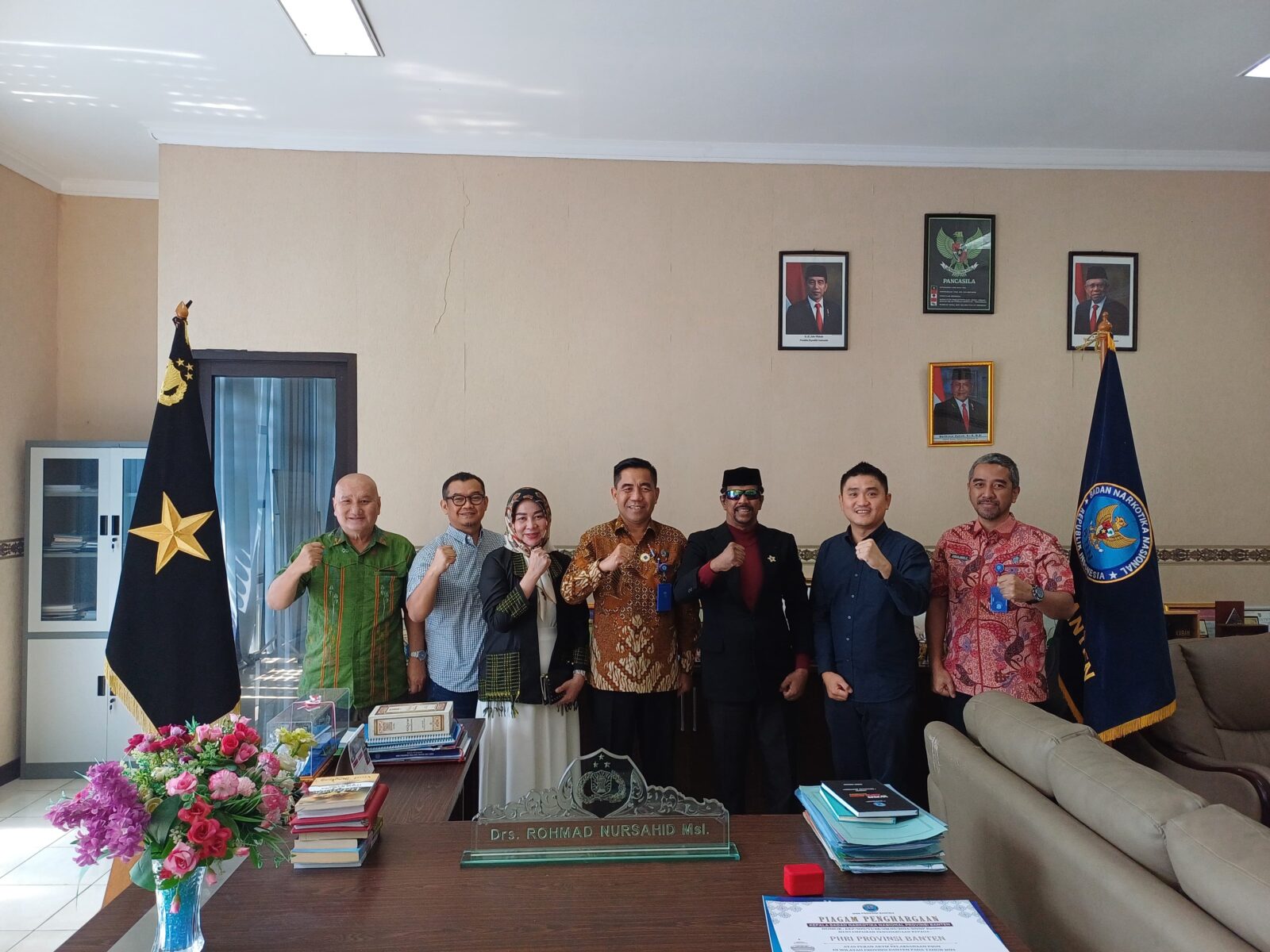 Kepala BNN Provinsi Banten Brigjend. Pol. Drs. Rohmad Nursahid, M.Si. Menerima kunjungan dari Ketua PGRI BPD Banten Kepala BNN Provinsi Banten Menerima kunjungan dari Ketua PGRI BPD Banten